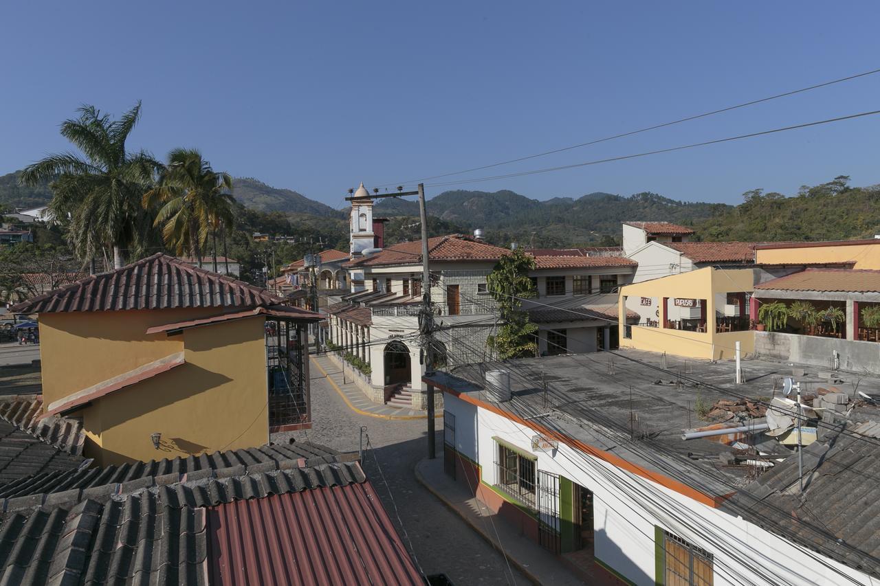 Berakah B&B- Central Park Copan Экстерьер фото