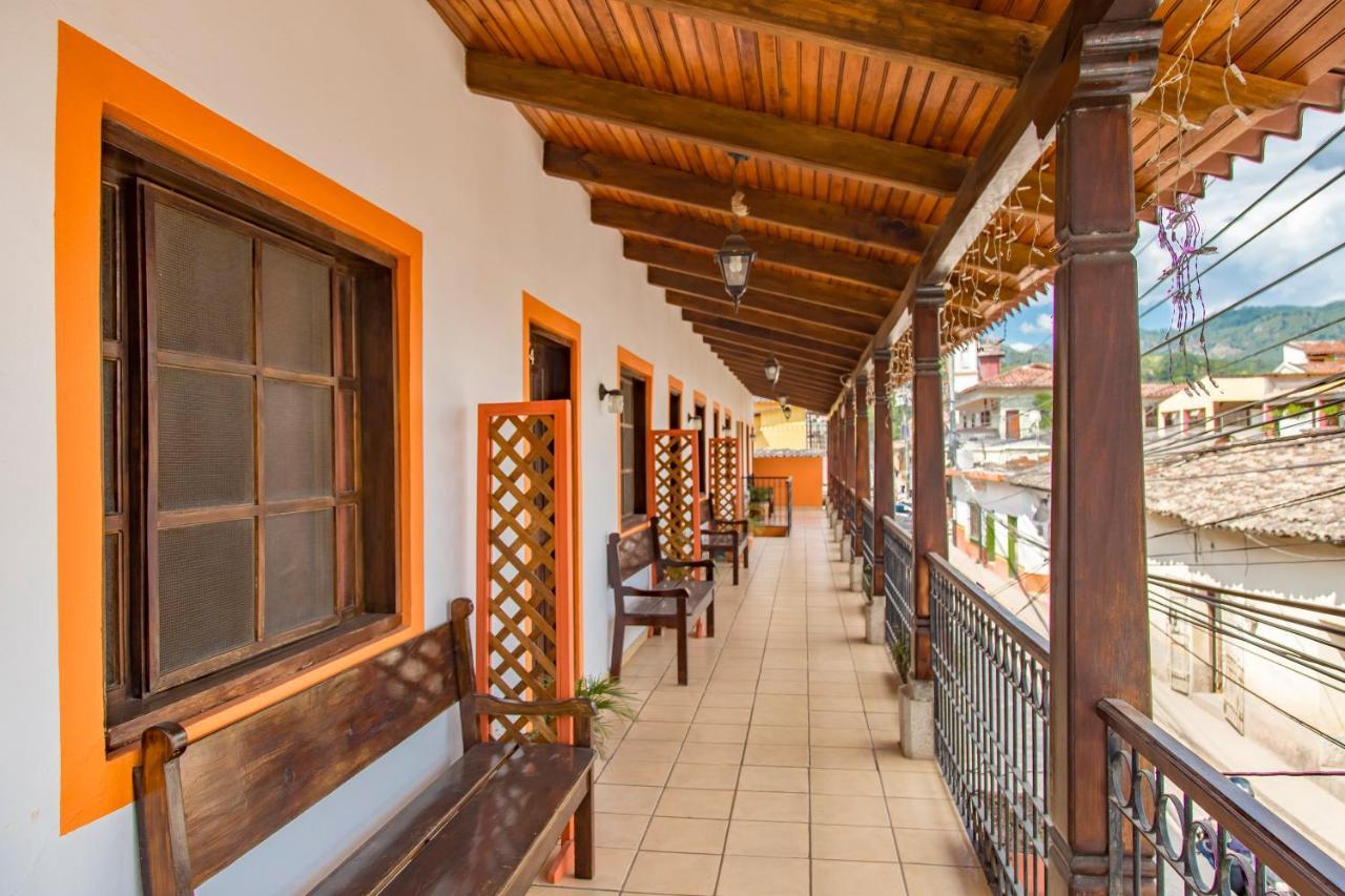 Berakah B&B- Central Park Copan Экстерьер фото